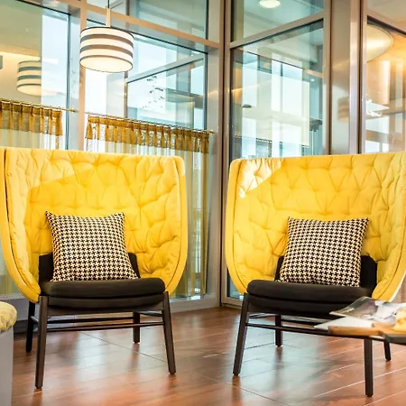 Otel Hey Lou Frankfurt Airport Kelsterbach