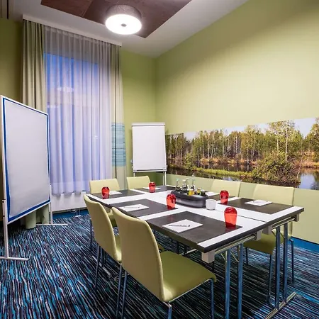 Otel Hey Lou Frankfurt Airport Kelsterbach