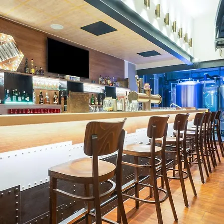 Hey Lou Frankfurt Airport Отель