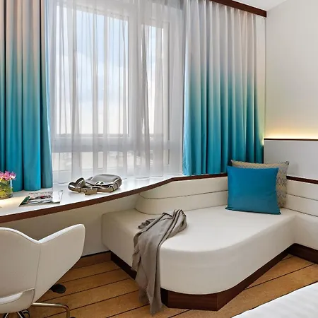 Hey Lou Frankfurt Airport 4* Kelsterbach