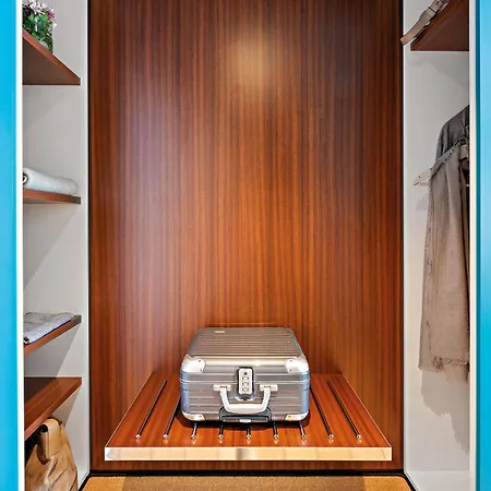 Hey Lou Frankfurt Airport Hotel 3*