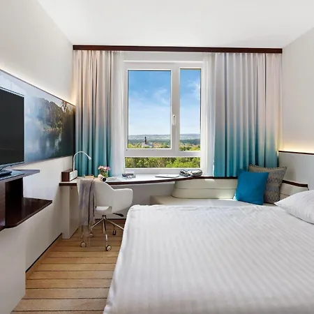 Otel Hey Lou Frankfurt Airport Kelsterbach