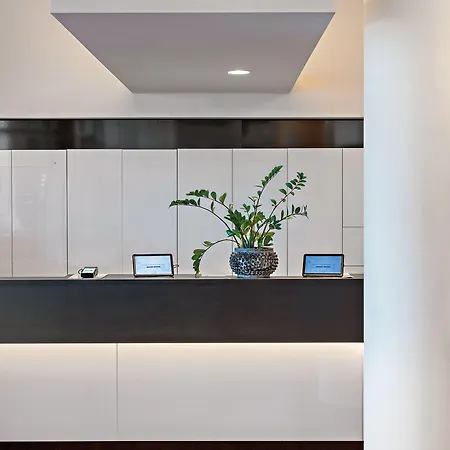 Hey Lou Frankfurt Airport 4* Kelsterbach