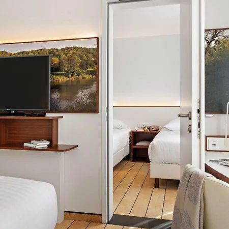 Hotel Hey Lou Frankfurt Airport 4*