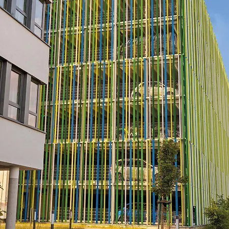 Hey Lou Frankfurt Airport Hotel 4*