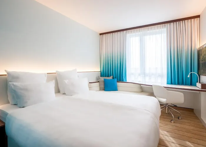 Hotel Hey Lou Frankfurt Airport 4*