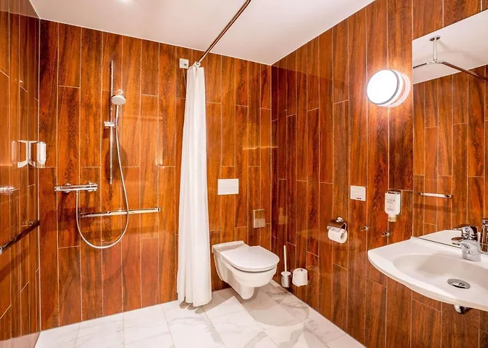 Hey Lou Frankfurt Airport Hotel