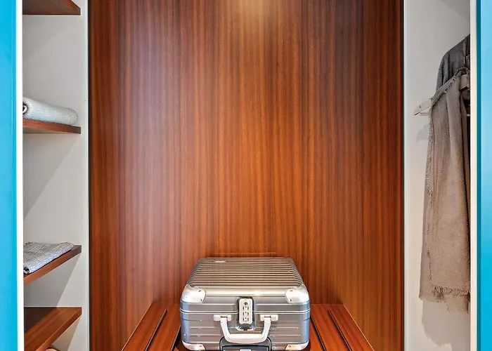 Hey Lou Frankfurt Airport Hotel 4*