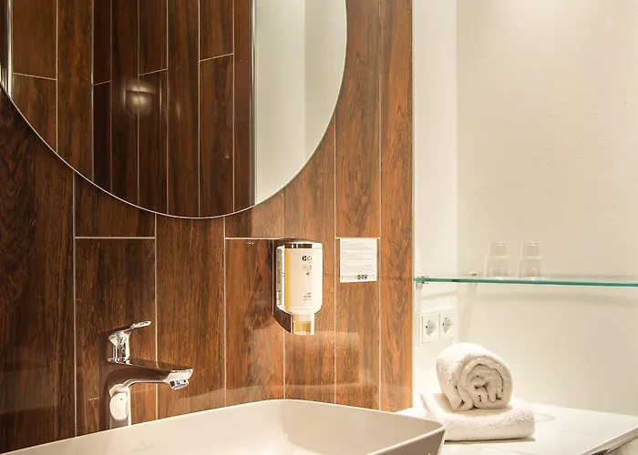 Hotel Hey Lou Frankfurt Airport Kelsterbach