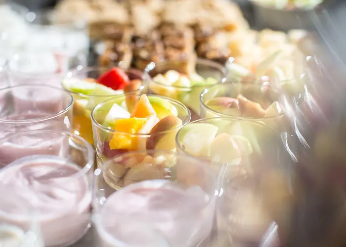 Hey Lou Frankfurt Airport קלסטרבאך